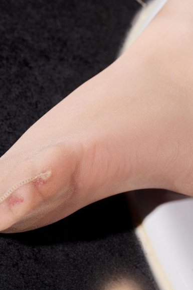 半岛体育：轮回乐队《英雄赋》登央视首唱 硬核十足受好评